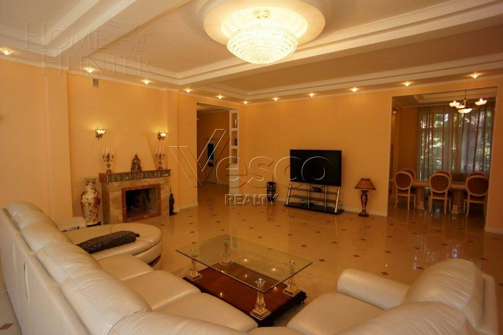 2-этажный коттедж 525 м² с отделкой