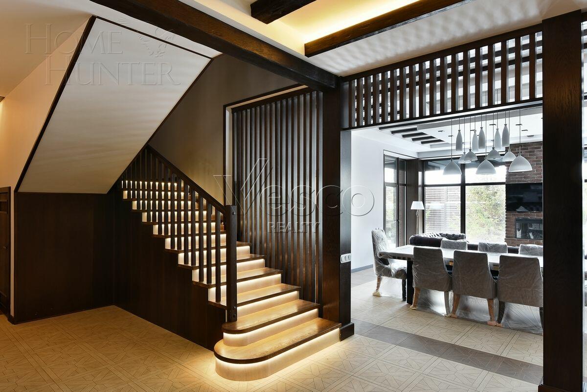 2-этажный коттедж 450 м² с отделкой