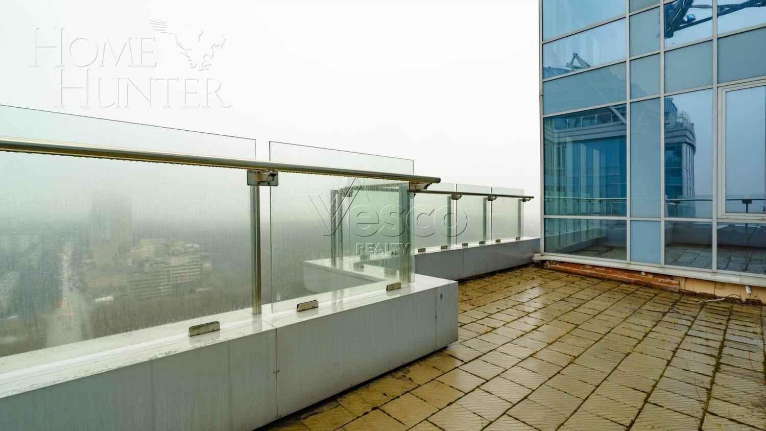 3-УРОВНЕВЫЙ ПЕНТХАУС БЕЗ ОТДЕЛКИ 738.87 М² НА 28 ЭТАЖЕ