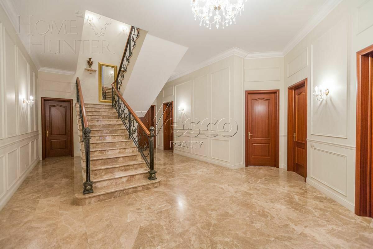 2-этажный коттедж 860 м² с отделкой