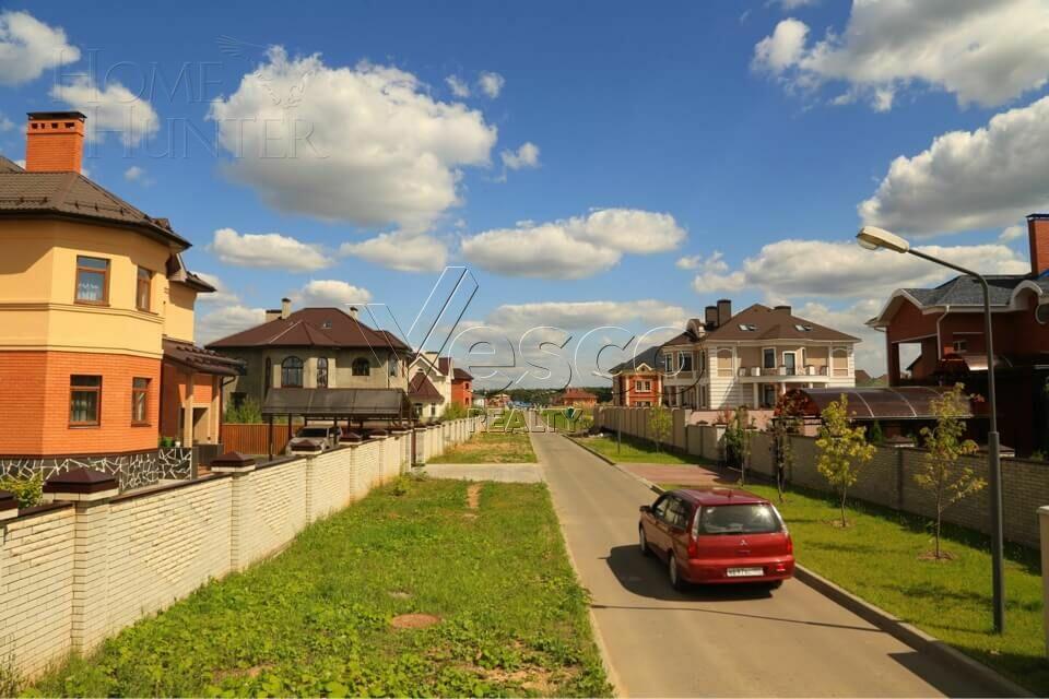 2-этажный коттедж 650 м² с отделкой