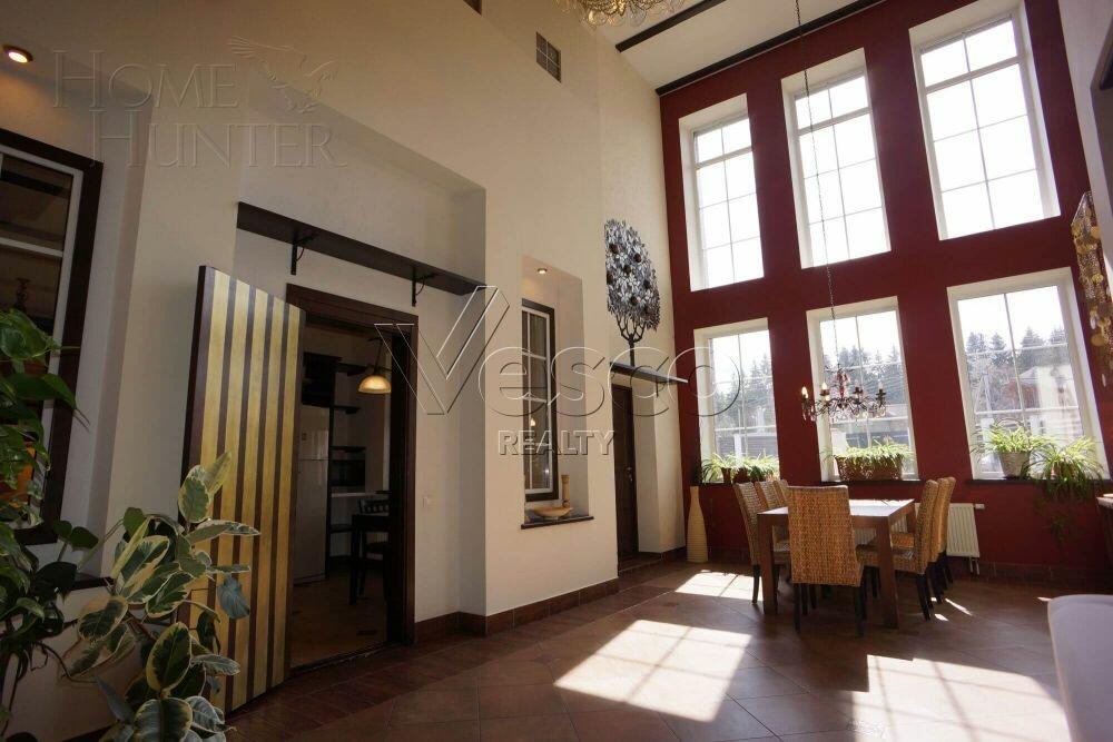 2-этажный коттедж 560 м² с отделкой