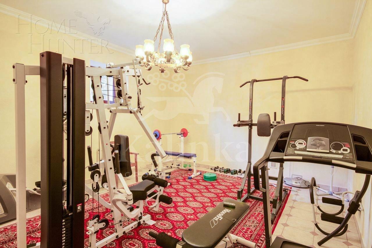 2-этажный коттедж 550 м² с отделкой