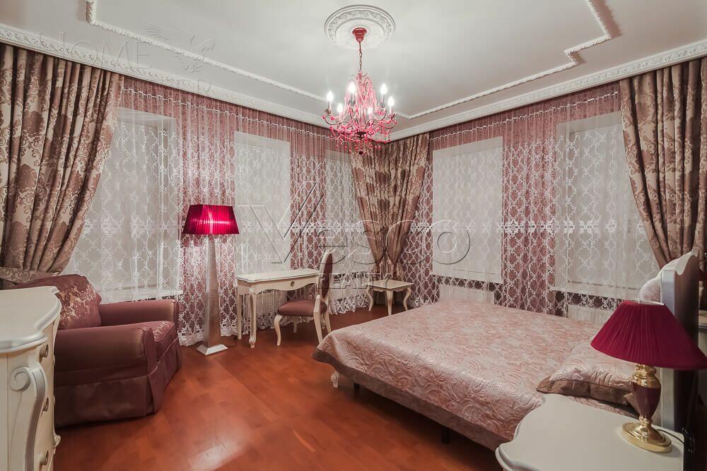 2-этажный коттедж 800 м² с отделкой