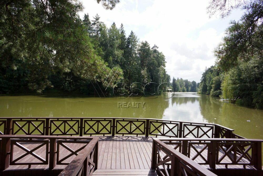 2-этажный коттедж 850 м² с отделкой