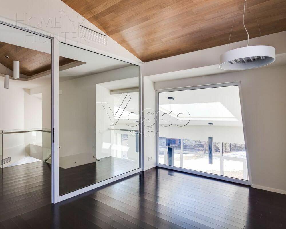 2-этажный коттедж 710 м² с отделкой