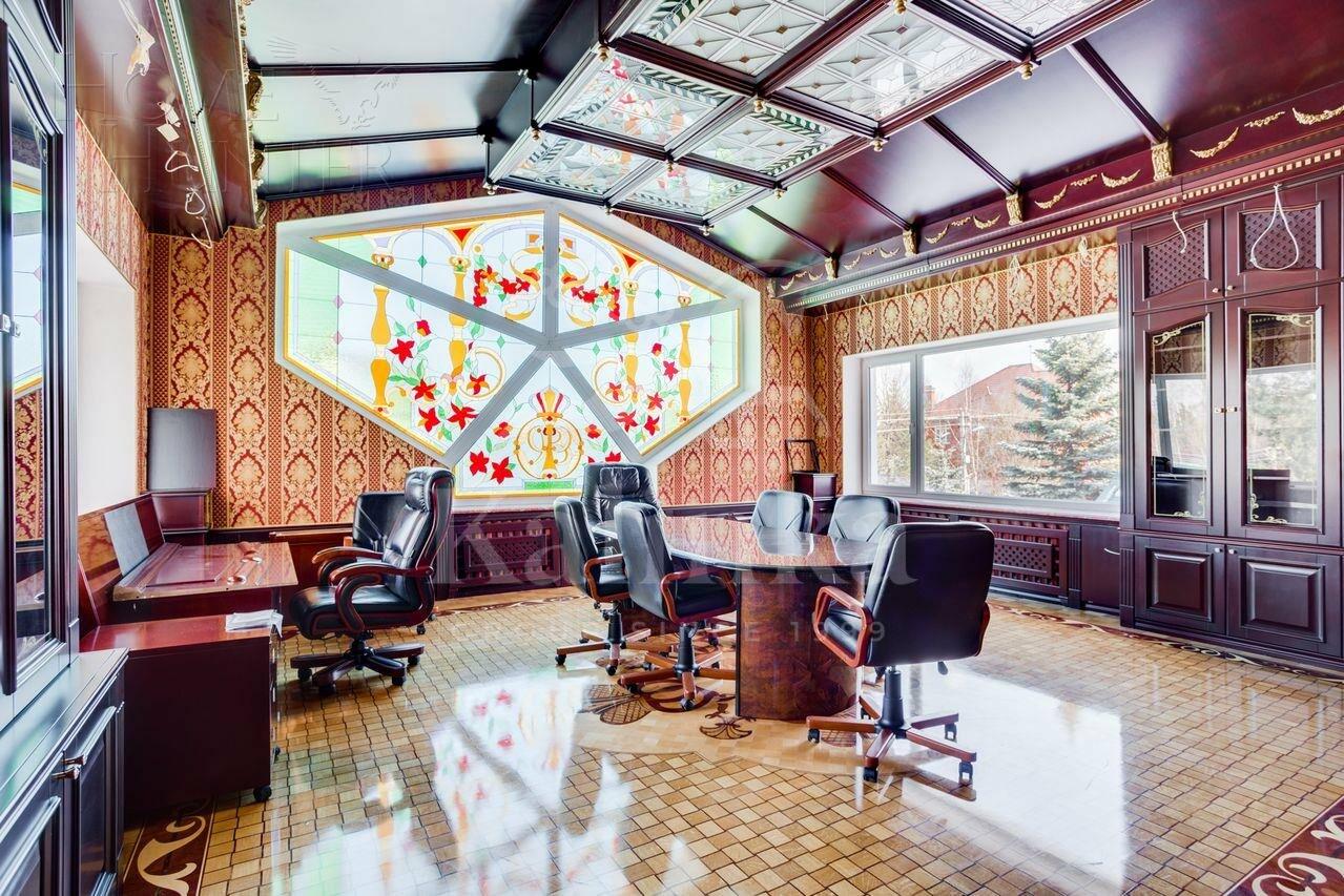 2-этажный коттедж 850 м² с отделкой