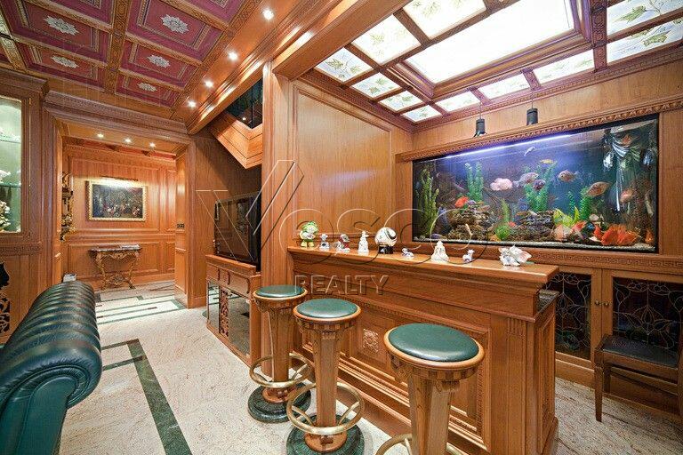 2-этажный коттедж 1 615 м² с отделкой