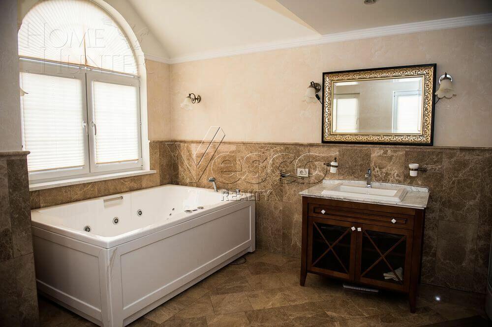 2-этажный коттедж 308 м² с отделкой