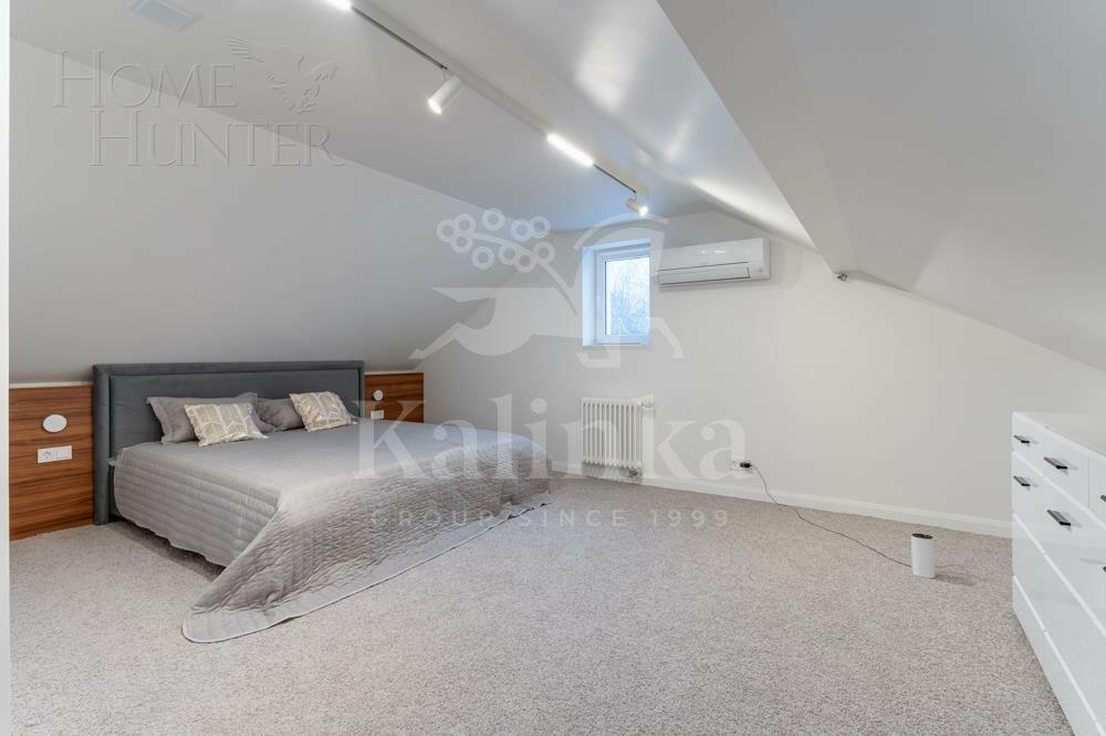 3-этажный коттедж 400 м² с отделкой
