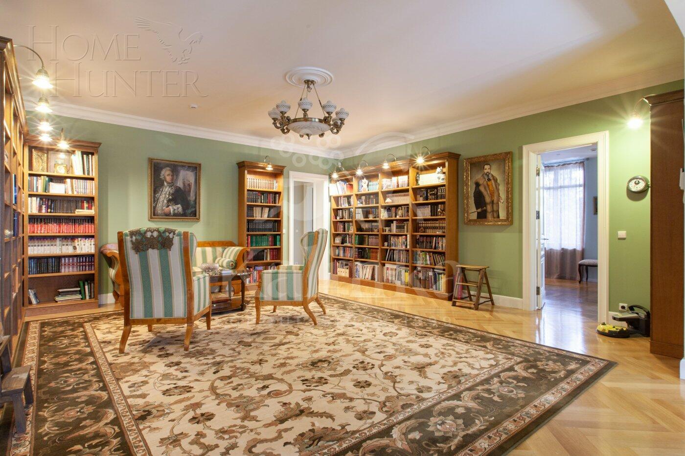 4-этажный коттедж 970 м² с отделкой