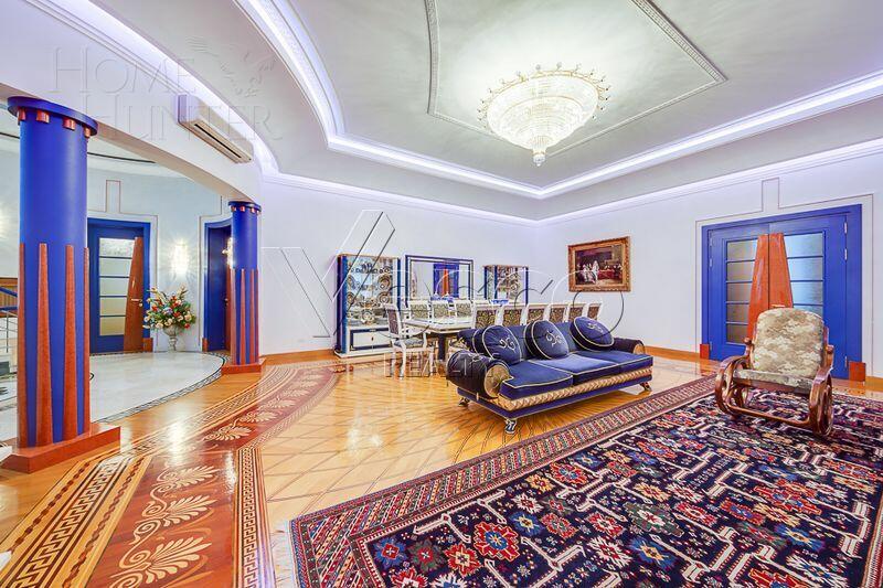 2-этажный коттедж 900 м² с отделкой