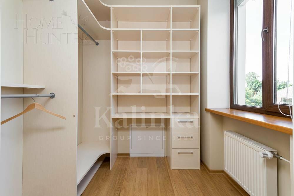 2-этажный коттедж 700 м² с отделкой