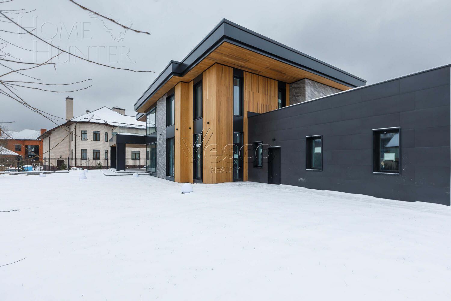 2-этажный коттедж 853.2 м² без отделки