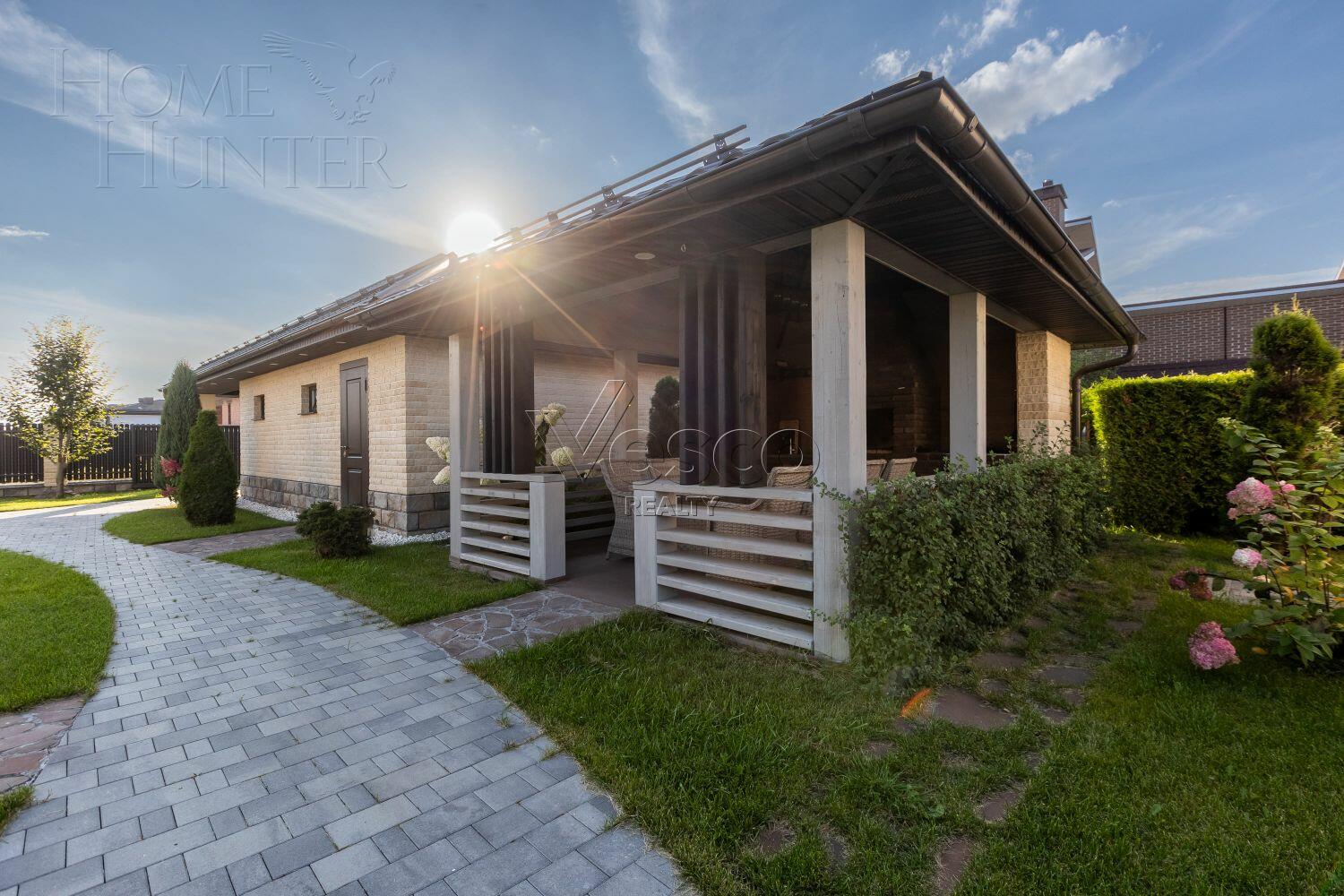 2-этажный коттедж 630 м² с отделкой