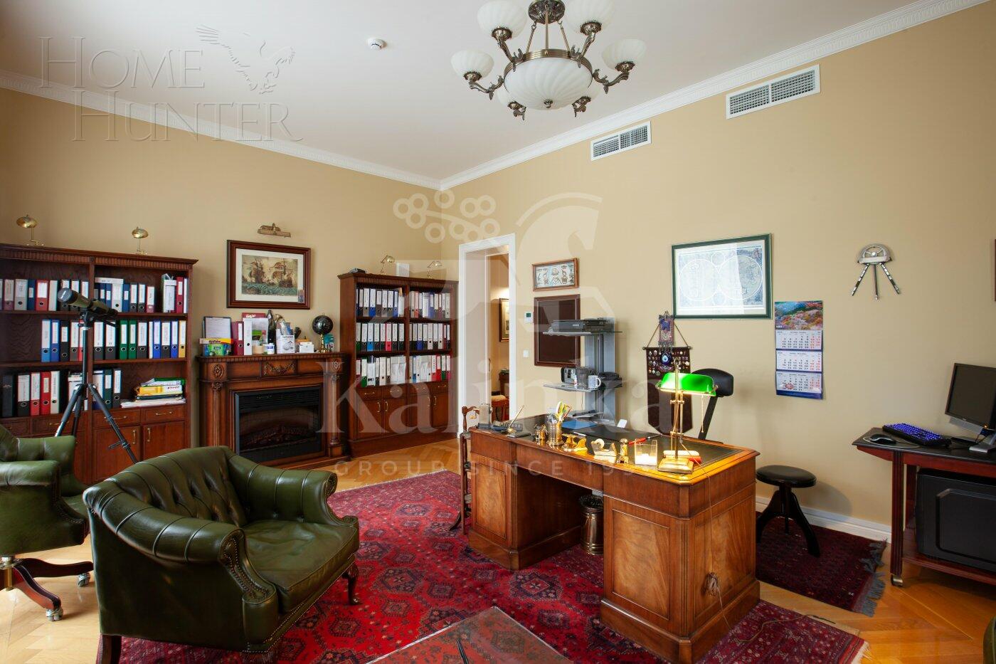 4-этажный коттедж 970 м² с отделкой