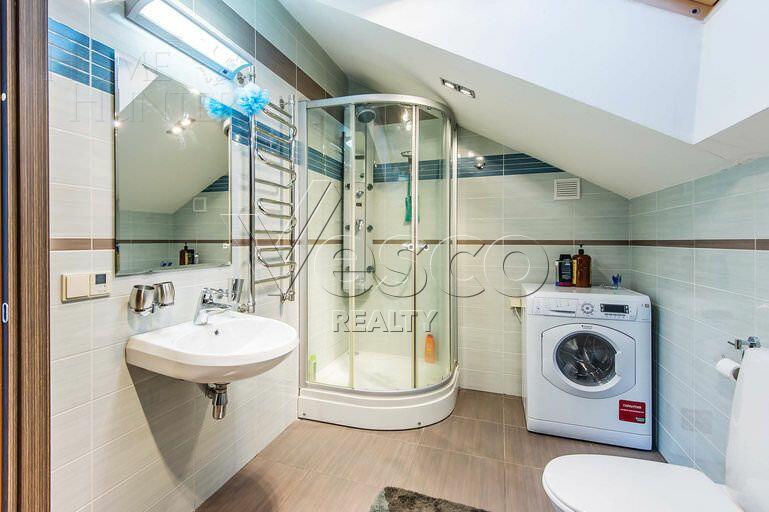 2-этажный коттедж 450 м² с отделкой