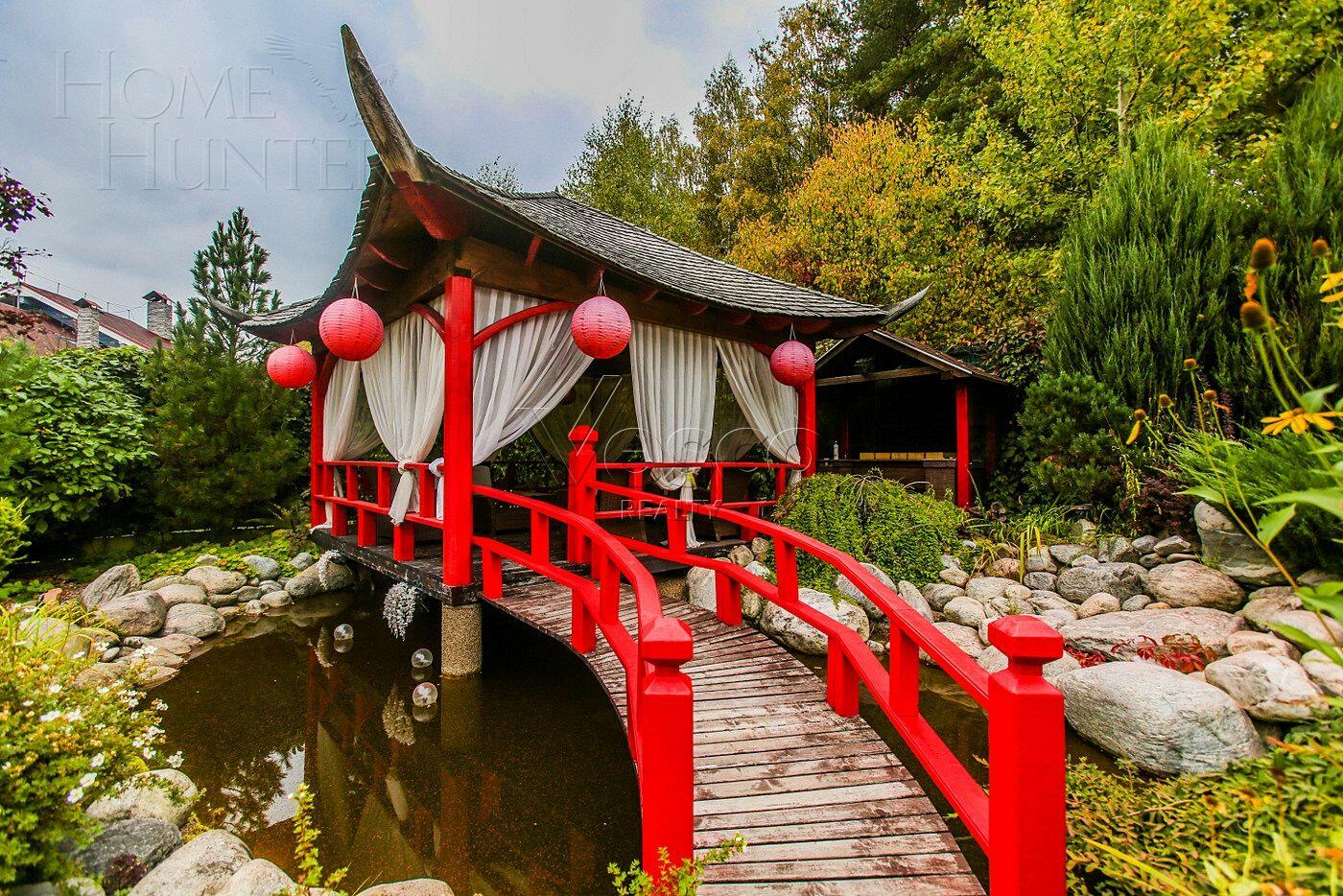 2-этажный коттедж 720 м² с отделкой