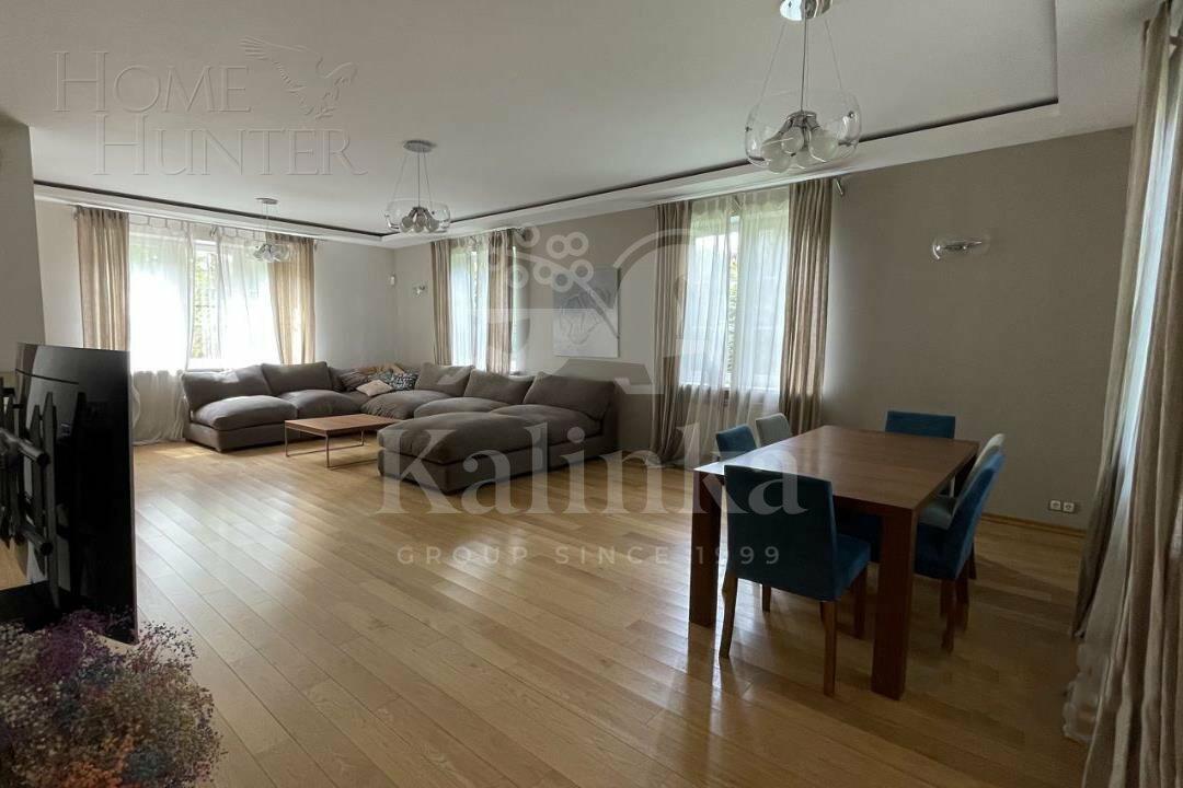 3-этажный коттедж 362 м² с отделкой