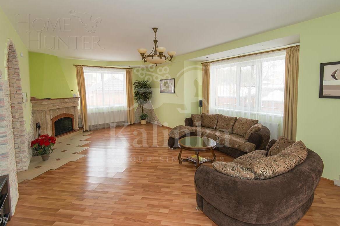 3-этажный коттедж 267 м² с отделкой