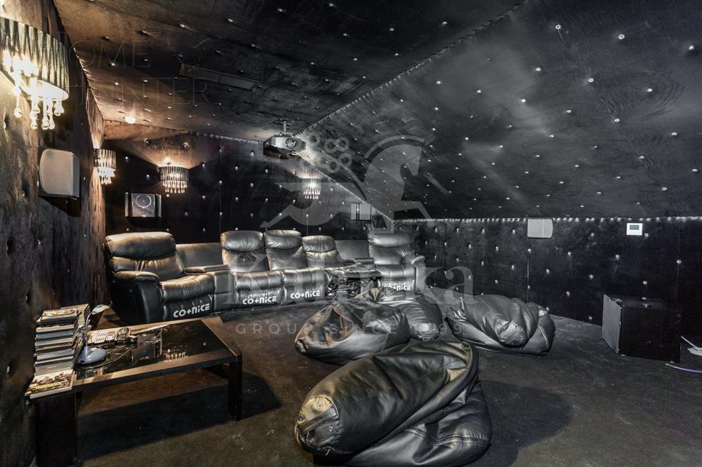 2-этажный коттедж 700 м² с отделкой