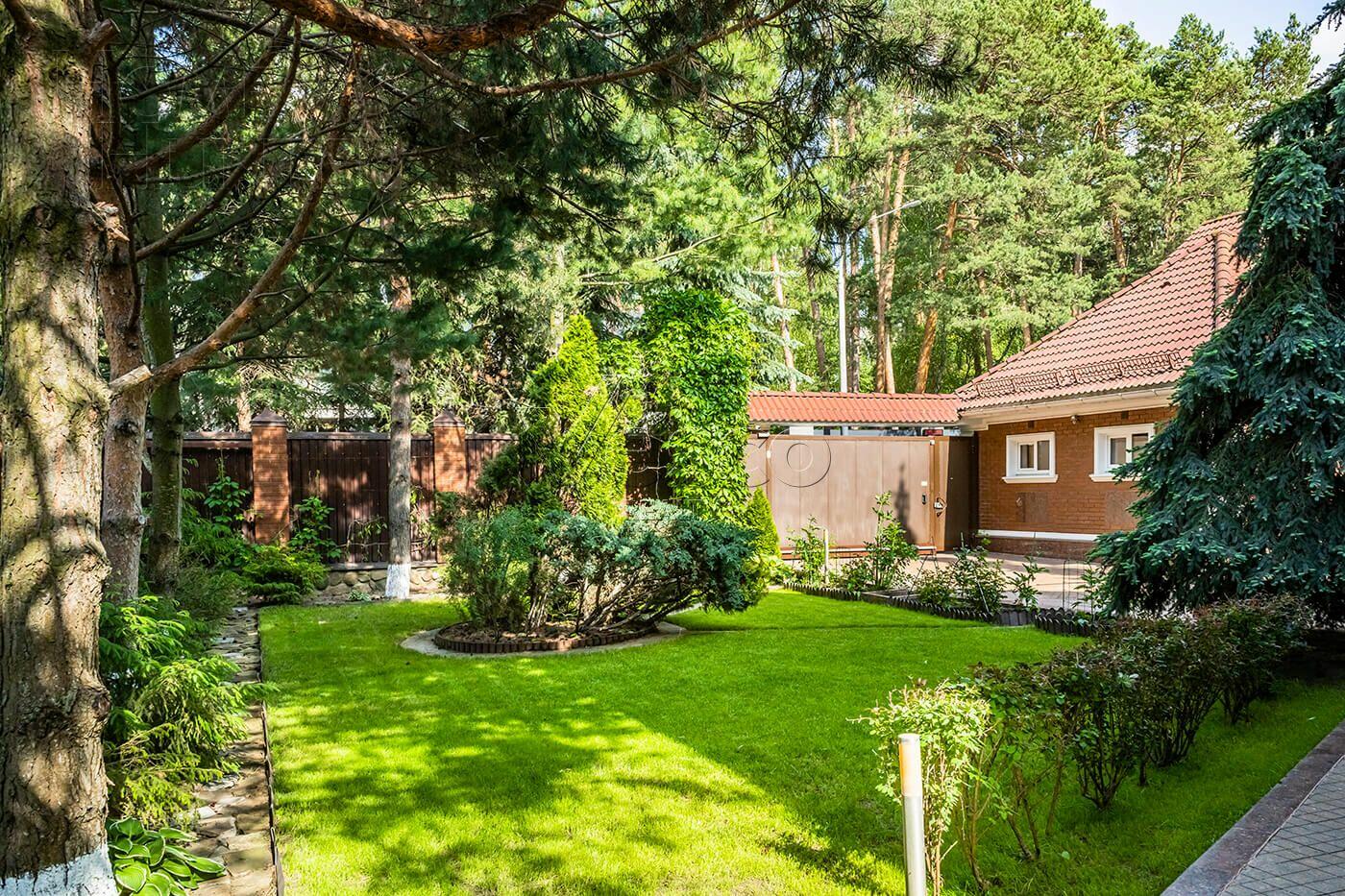 2-этажный коттедж 765 м² с отделкой