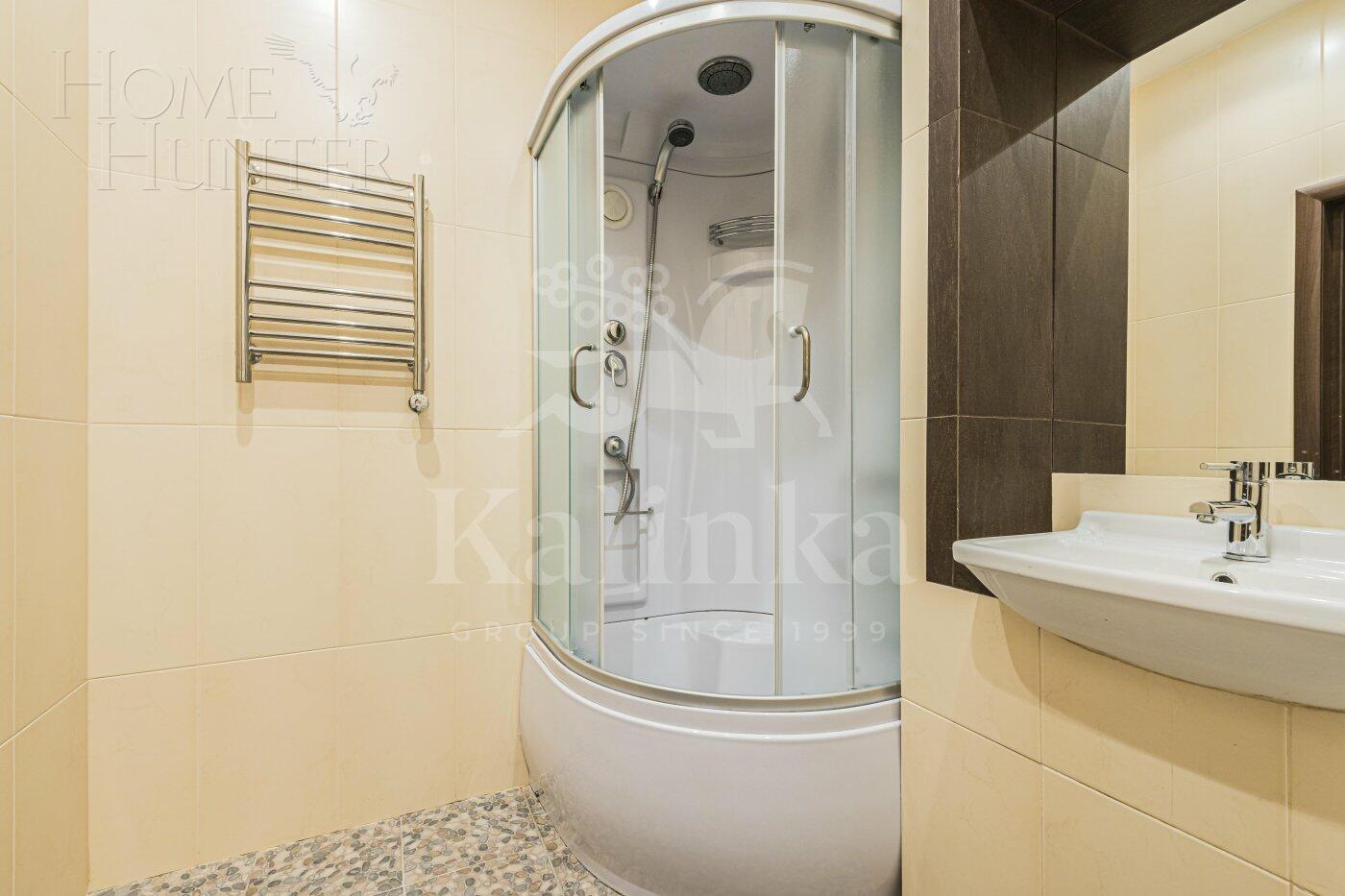 2-этажный таунхаус 380 м² с отделкой