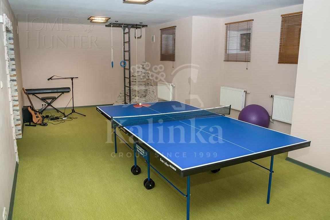 3-этажный коттедж 267 м² с отделкой