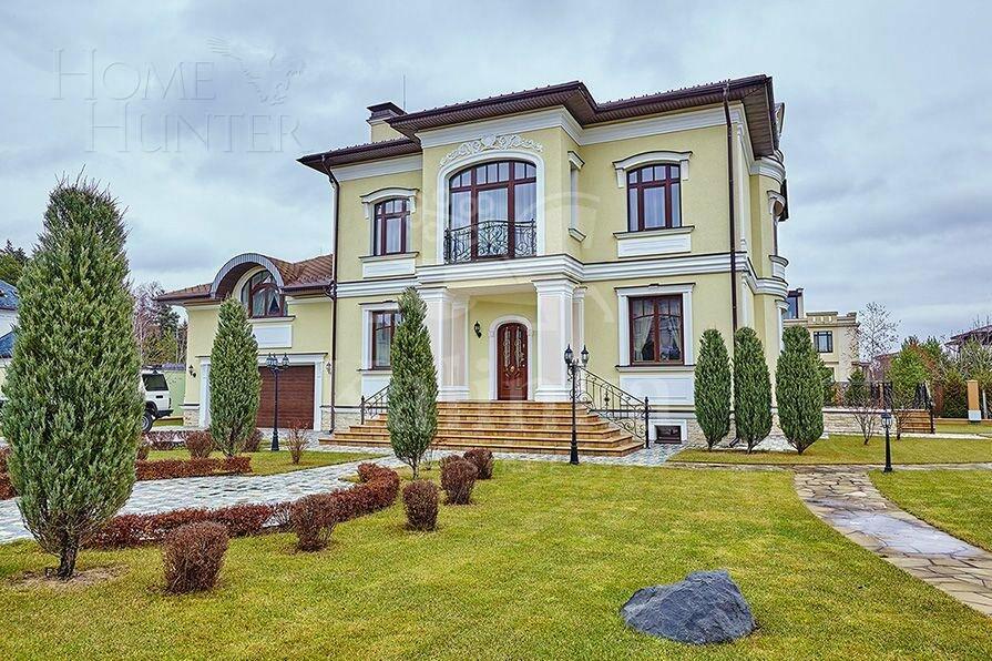 3-этажный коттедж 860 м² с отделкой