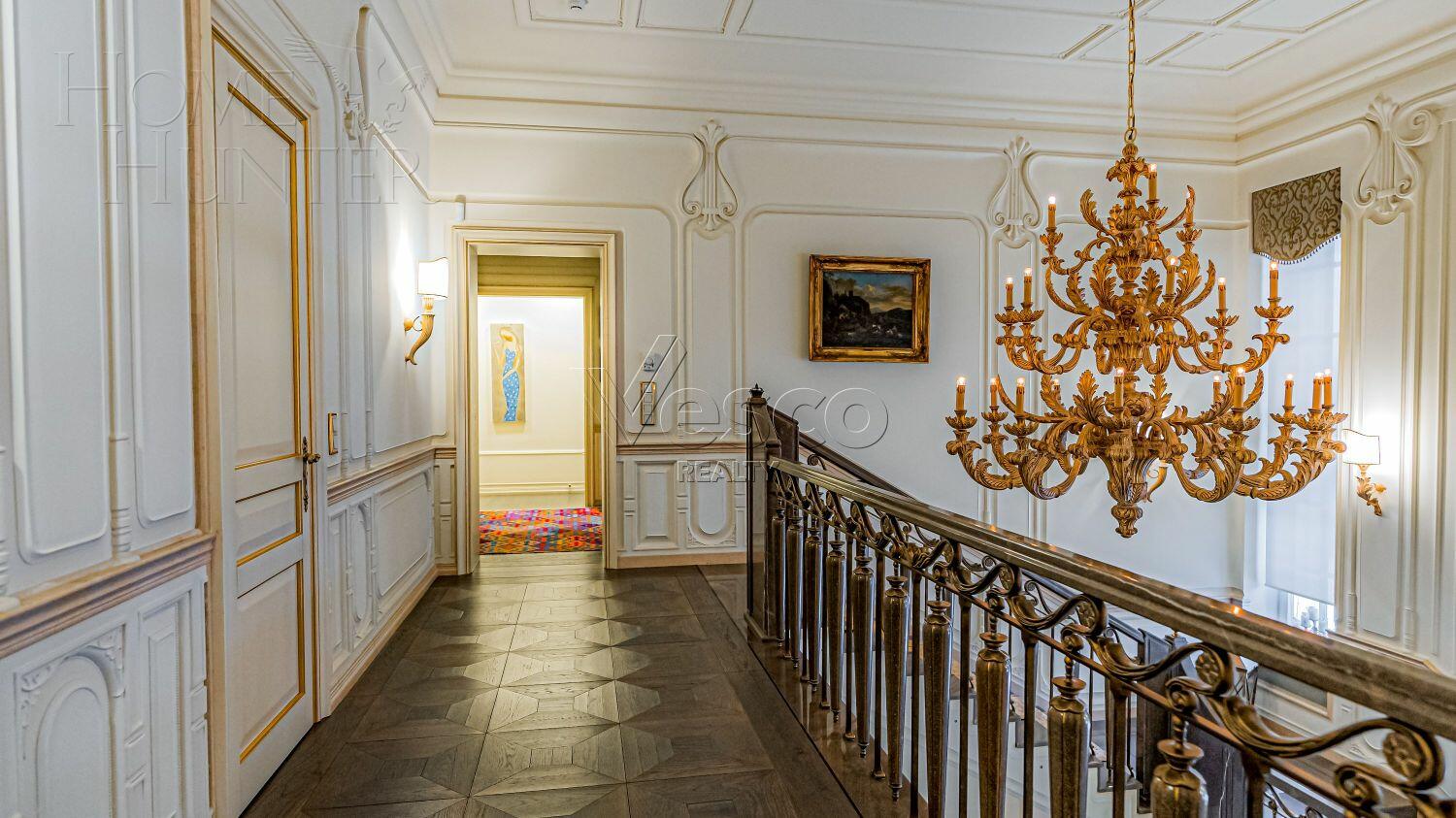 2-этажный коттедж 980 м² с отделкой