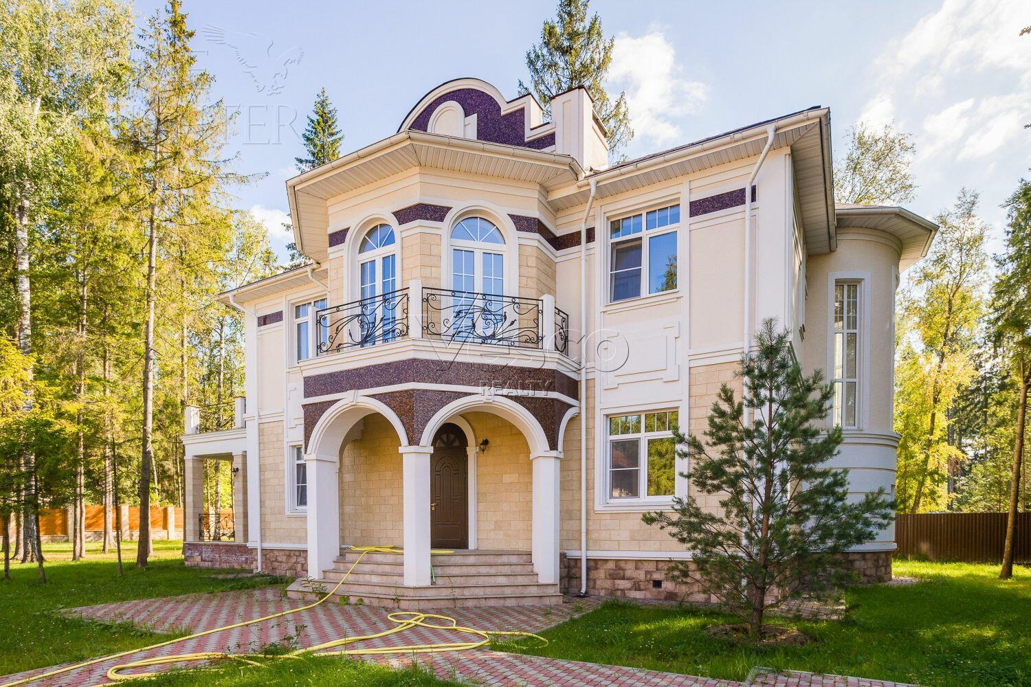 2-этажный коттедж 342 м² с отделкой