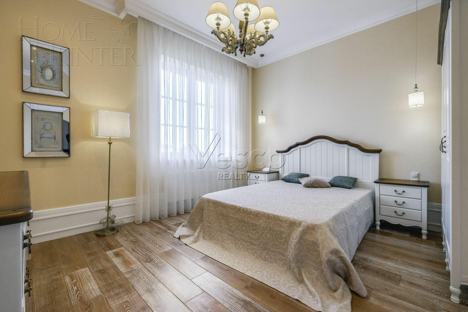 2-этажный коттедж 200 м² с отделкой