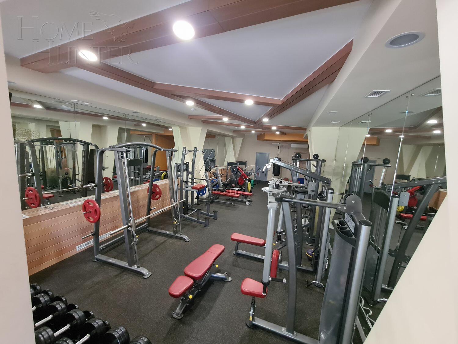 2-этажный коттедж 550 м² без отделки