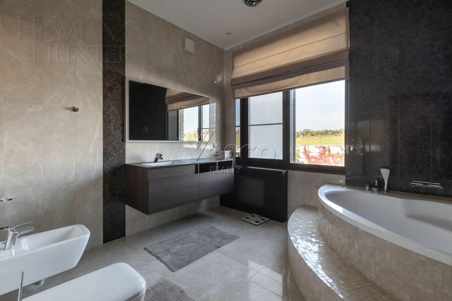 2-этажный коттедж 630 м² с отделкой