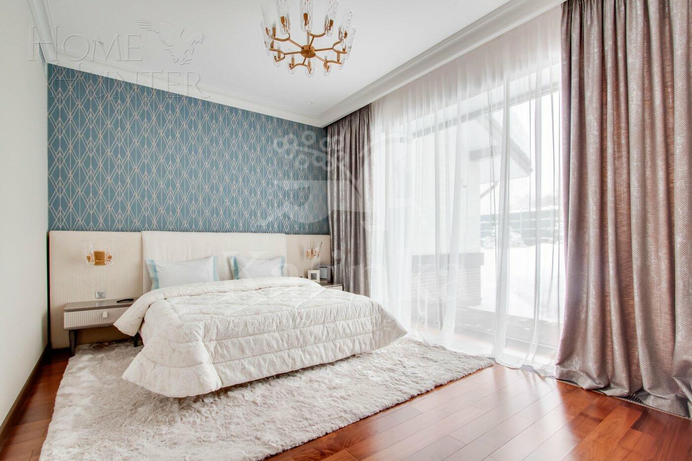 2-этажный коттедж 1 200 м² с отделкой