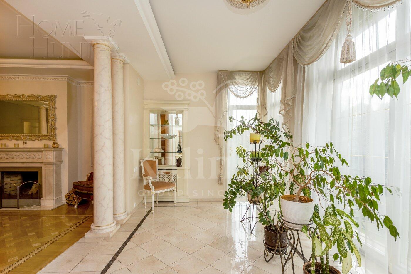 2-этажный коттедж 660 м² с отделкой