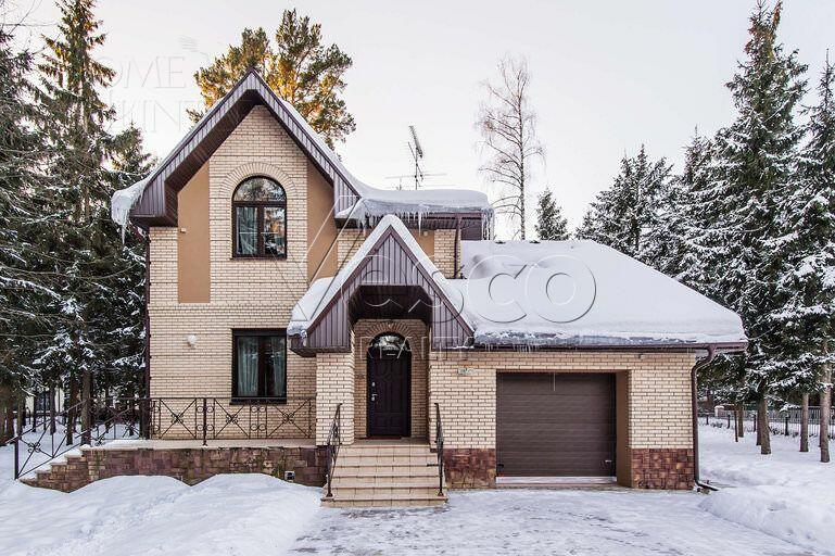 2-этажный коттедж 450 м² с отделкой