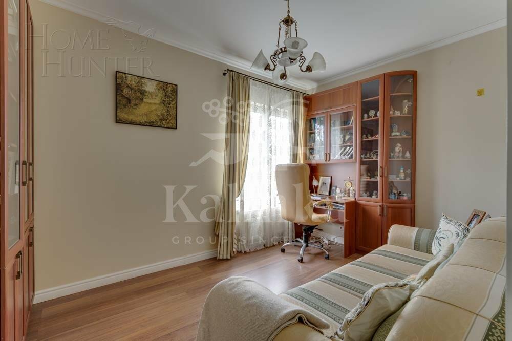 2-этажный коттедж 200 м² с отделкой