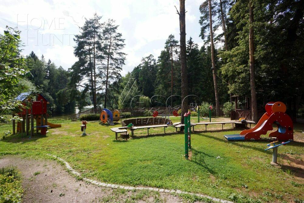 2-этажный коттедж 850 м² с отделкой