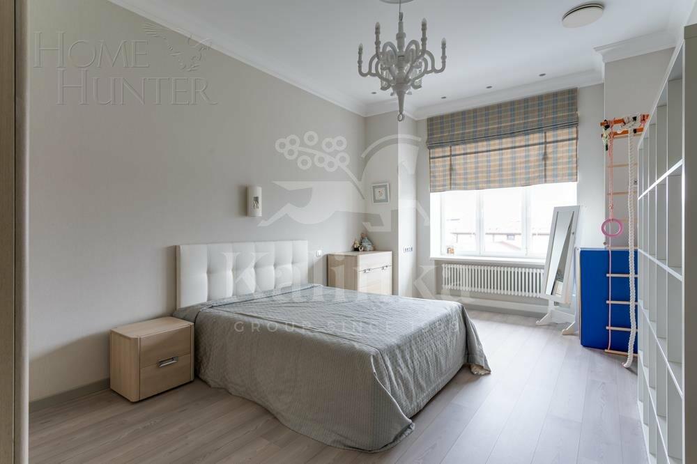 2-этажный коттедж 320 м² с отделкой