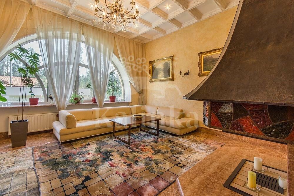 4-этажный коттедж 1 000 м² с отделкой