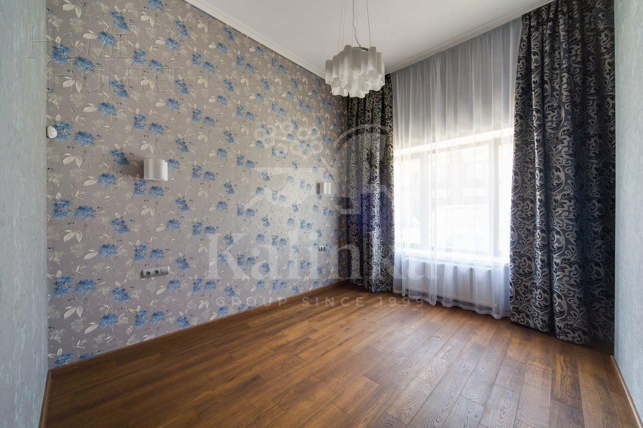 2-этажный таунхаус 220 м² с отделкой