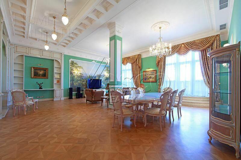 3-КОМН. ПЕНТХАУС С ОТДЕЛКОЙ 262 М² НА 22 ЭТАЖЕ