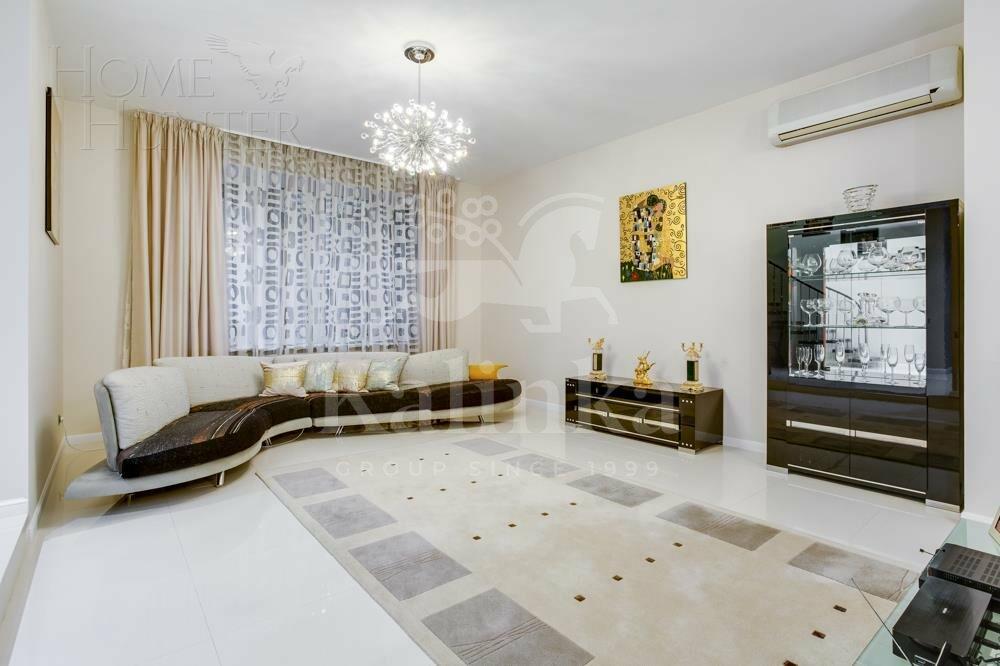 2-этажный коттедж 580 м² с отделкой