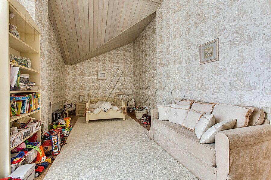 2-этажный коттедж 800 м² с отделкой