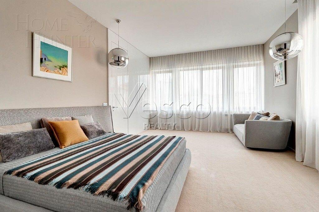 2-этажный коттедж 438 м² с отделкой