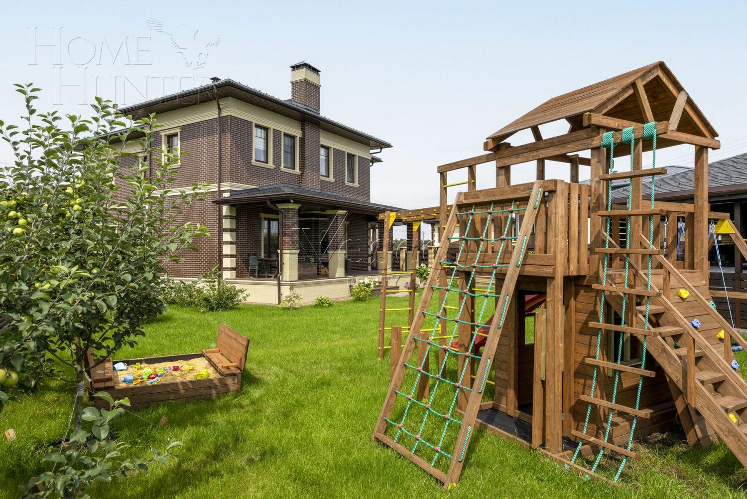 2-этажный коттедж 270 м² с отделкой