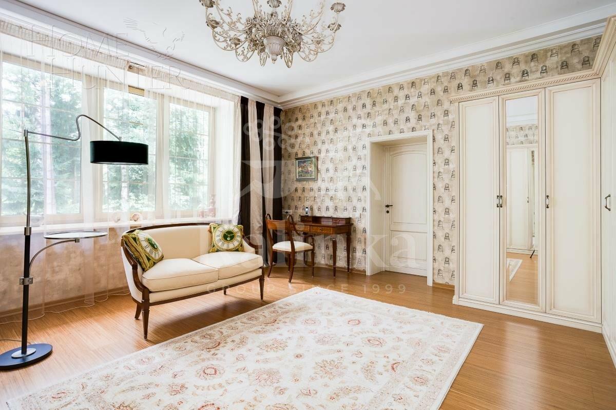 2-этажный коттедж 708 м² с отделкой