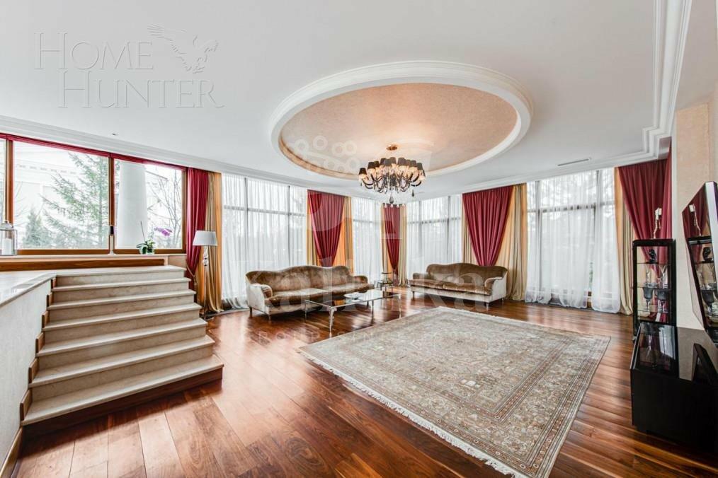 2-этажный коттедж 1 250 м² с отделкой