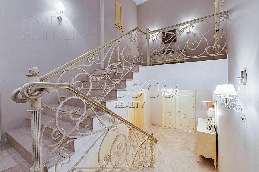 2-этажный коттедж 800 м² с отделкой